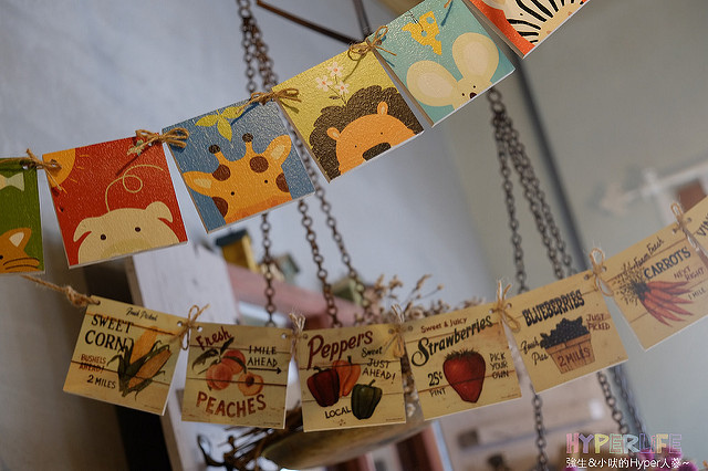 讓女孩兒們忍不住想尖叫的可愛雜貨舖,給妳滿滿的Zakka台中雜貨大平台!!敲可愛的雜貨讓人陷入嚴重選擇困難之外,美美的店面裝潢擺設也是IG熱門打卡點喔~~ @強生與小吠的Hyper人蔘~ 小戶人家 (6).jpg