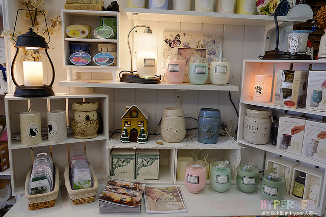 讓女孩兒們忍不住想尖叫的可愛雜貨舖,給妳滿滿的Zakka台中雜貨大平台!!敲可愛的雜貨讓人陷入嚴重選擇困難之外,美美的店面裝潢擺設也是IG熱門打卡點喔~~ @強生與小吠的Hyper人蔘~ 小樹苗 (3).jpg