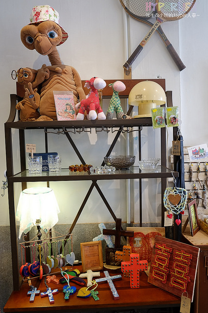讓女孩兒們忍不住想尖叫的可愛雜貨舖,給妳滿滿的Zakka台中雜貨大平台!!敲可愛的雜貨讓人陷入嚴重選擇困難之外,美美的店面裝潢擺設也是IG熱門打卡點喔~~ @強生與小吠的Hyper人蔘~ 溜溜尾巴 (7).jpg