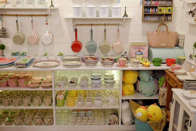 讓女孩兒們忍不住想尖叫的可愛雜貨舖,給妳滿滿的Zakka台中雜貨大平台!!敲可愛的雜貨讓人陷入嚴重選擇困難之外,美美的店面裝潢擺設也是IG熱門打卡點喔~~ @強生與小吠的Hyper人蔘~ angellala (2).jpg