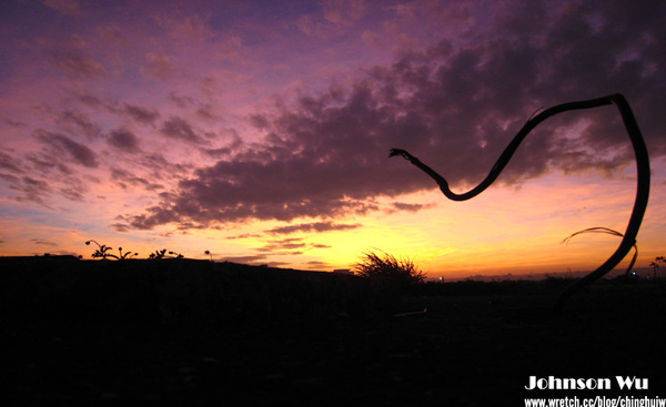 Canon 850is – 秋末水湳舊機場夕陽西落 @強生與小吠的Hyper人蔘~ Canon 850is – 秋末水湳舊機場夕陽西落