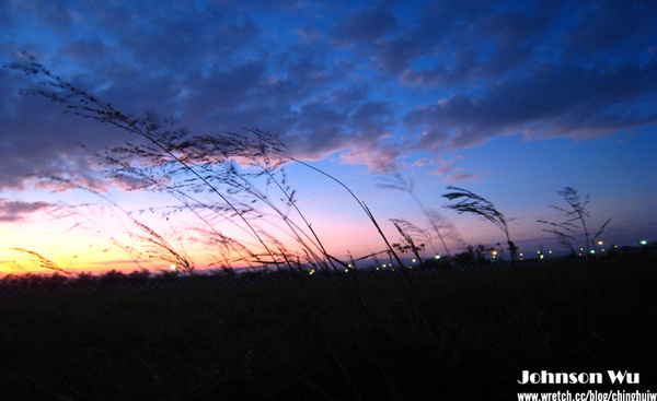 Canon 850is – 秋末水湳舊機場夕陽西落 @強生與小吠的Hyper人蔘~ Canon 850is – 秋末水湳舊機場夕陽西落