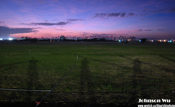 Canon 850is – 秋末水湳舊機場夕陽西落 @強生與小吠的Hyper人蔘~ Canon 850is – 秋末水湳舊機場夕陽西落