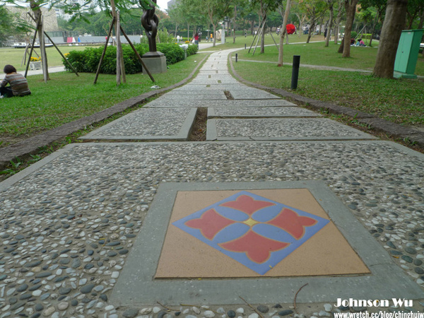 LX3 – 陰天國美館試拍 @強生與小吠的Hyper人蔘~ LX3 – 陰天國美館試拍