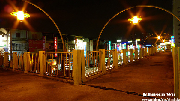 LX3 試拍夜景 – 水湳天橋隨手拍 @強生與小吠的Hyper人蔘~ LX3 試拍夜景 – 水湳天橋隨手拍