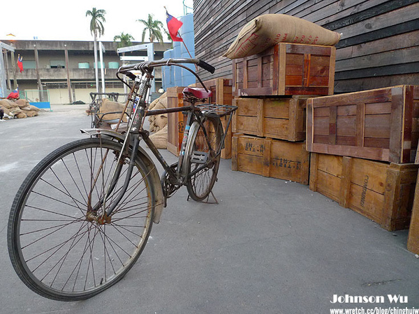 LX3 – 重遊台中舊酒廠 @強生與小吠的Hyper人蔘~ LX3 – 重遊台中舊酒廠