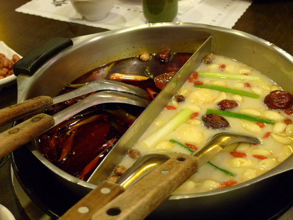 麻到不行的《老四川》巴蜀麻辣燙~~~ @強生與小吠的Hyper人蔘~ 麻到不行的《老四川》巴蜀麻辣燙~~~