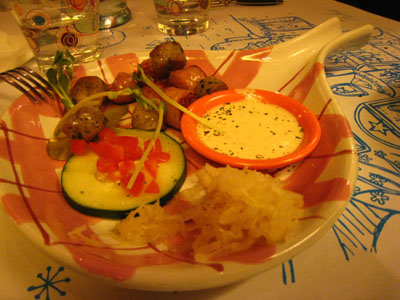 【秘密旅行】德國店‧一整個全豬大餐 @強生與小吠的Hyper人蔘~ 【秘密旅行】德國店‧一整個全豬大餐