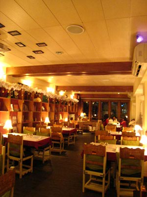 【秘密旅行】德國店‧一整個全豬大餐 @強生與小吠的Hyper人蔘~ 【秘密旅行】德國店‧一整個全豬大餐