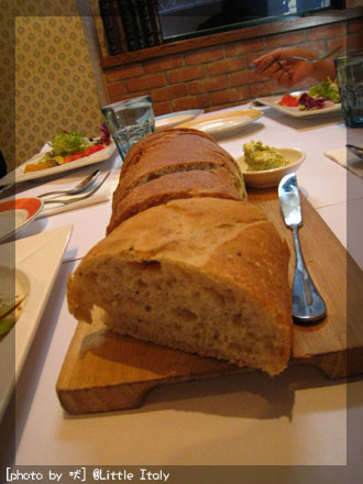 一整個吃不飽‧小義大利莊園 @強生與小吠的Hyper人蔘~ 一整個吃不飽‧小義大利莊園