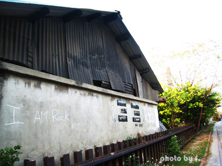 相遇片段。20號倉庫 @強生與小吠的Hyper人蔘~ 相遇片段。20號倉庫