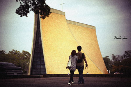 四月天,東海炙熱走拍。 @強生與小吠的Hyper人蔘~ 四月天,東海炙熱走拍。