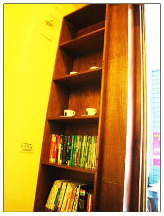 大妞小妞@尼克咖啡吃早餐 @強生與小吠的Hyper人蔘~ 大妞小妞@尼克咖啡吃早餐