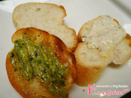 Holiday Inn Express‧聚坊‧ @強生與小吠的Hyper人蔘~ Holiday Inn Express‧聚坊‧