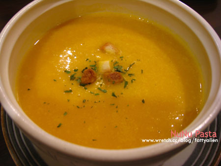 俗溝大碗Pasta│NuNu Cafe│ @強生與小吠的Hyper人蔘~ 俗溝大碗Pasta│NuNu Cafe│