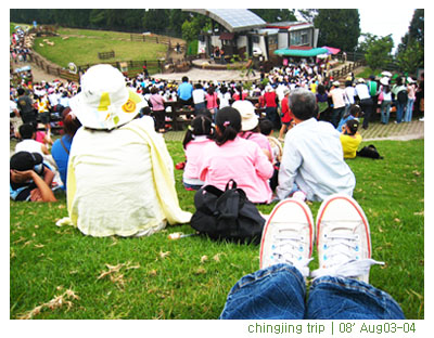 放一個腦袋空空行。 @強生與小吠的Hyper人蔘~ 放一個腦袋空空行。