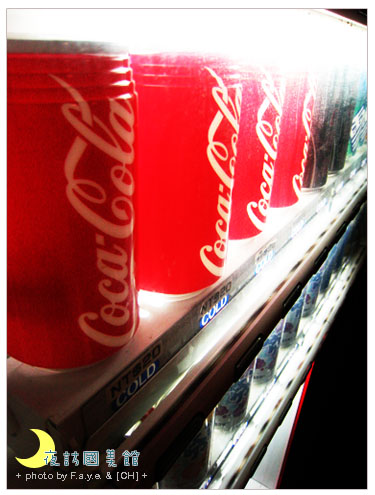 夜訪國美館。 @強生與小吠的Hyper人蔘~ 夜訪國美館。