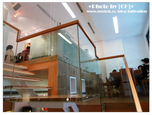 暴食社三巨頭@Retro Coffee。 @強生與小吠的Hyper人蔘~ 暴食社三巨頭@Retro Coffee。