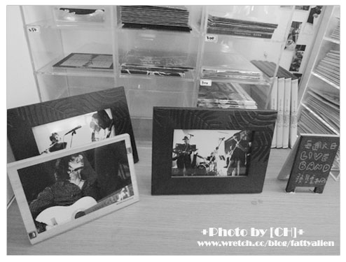 暴食社三巨頭@Retro Coffee。 @強生與小吠的Hyper人蔘~ 暴食社三巨頭@Retro Coffee。