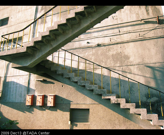 台中酒廠。假MD出動! @強生與小吠的Hyper人蔘~ 台中酒廠。假MD出動!