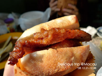 ├ 澳門文化美食之旅 ┤超人氣的大利來記豬扒包 @強生與小吠的Hyper人蔘~ ├ 澳門文化美食之旅 ┤超人氣的大利來記豬扒包